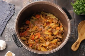 Азу по-татарски в мультиварке - фото шаг 12