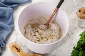 Простой мясной пирог с картошкой