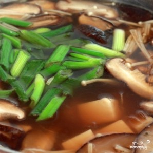 Суп с грибами шиитаке - фото шаг 4