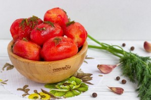 Малосольные помидоры быстрого приготовления - фото шаг 6