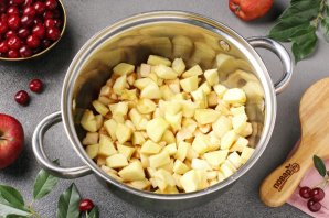 Вишнёвое варенье с яблоками - фото шаг 2