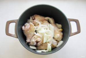 Куриные голени с баклажанами в соево-медовом соусе - фото шаг 2