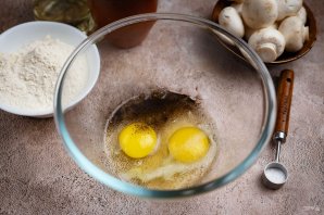 Грибные блины - фото шаг 2