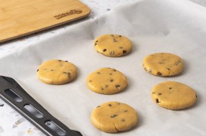 Печенье с арахисовой пастой и шоколадом - фото шаг 6