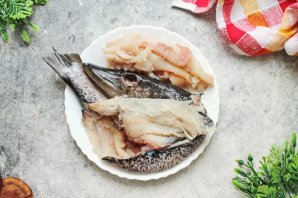 Фаршированная щука в духовке