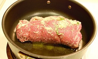 Мясо с базиликом в духовке - фото шаг 3