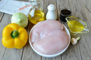 Шашлычки из курицы в меду с овощами - фото шаг 1