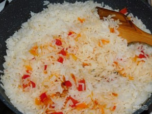 Рис с томатами на гарнир - фото шаг 4