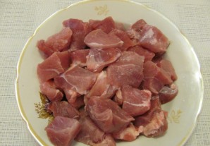Вкусное мясо кусочками на сковороде - фото шаг 1