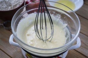 Тертый пирог с яблоками - фото шаг 3
