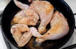 Жареная курица в духовке - фото шаг 3