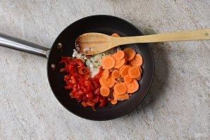 Постный суп с галушками - фото шаг 4