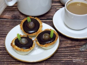 Кокосовые тарталетки с шоколадной начинкой - фото шаг 7