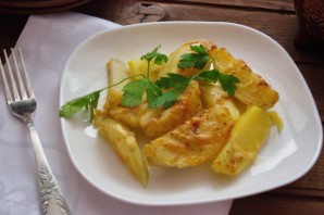 Картошка под сыром в духовке - фото шаг 7