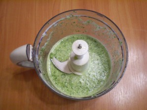 Зеленый коктейль с петрушкой - фото шаг 4