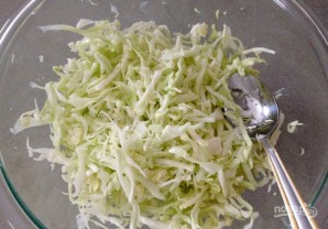 Салат с капустой свежей - фото шаг 1