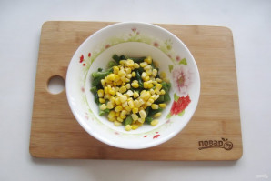 Постный салат с сухариками - фото шаг 3