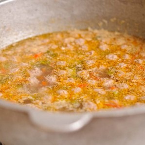Суп с фрикадельками из говяжего фарша - фото шаг 6