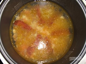 Гороховый суп на копченых ребрышках - фото шаг 5