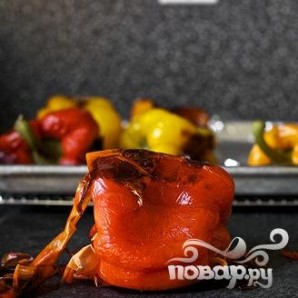 Запеченный болгарский перец с каперсами и Моцареллой - фото шаг 2