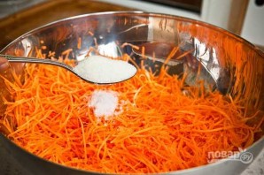 Морковный салат по-корейски - фото шаг 3