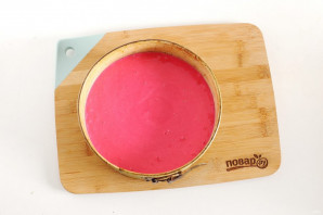 Розовый бисквит - фото шаг 8