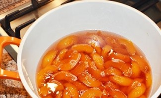 Варенье из персиков без сиропа - фото шаг 9