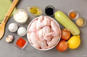 Цукини с курицей в духовке - фото шаг 1