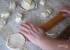 Дрожжевое тесто с картофелем - фото шаг 3