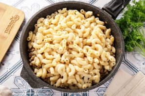 Макароны с фаршем - фото шаг 10