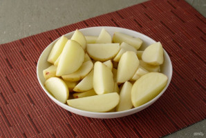Картошка дольками в чесночном маринаде «Махеевъ» - фото шаг 2