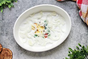 Мясо по-французски с помидорами и сыром - фото шаг 2