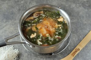 Мисо-суп с лососем - фото шаг 5