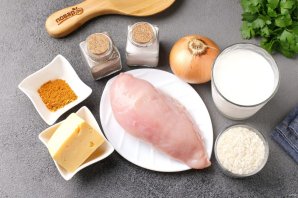 Куриные тефтели в духовке в сливочно-сырном соусе - фото шаг 1