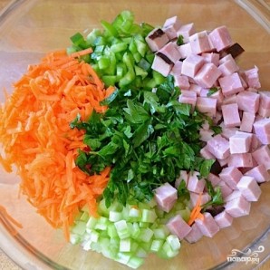 Сытный салат с черноглазкой - фото шаг 9