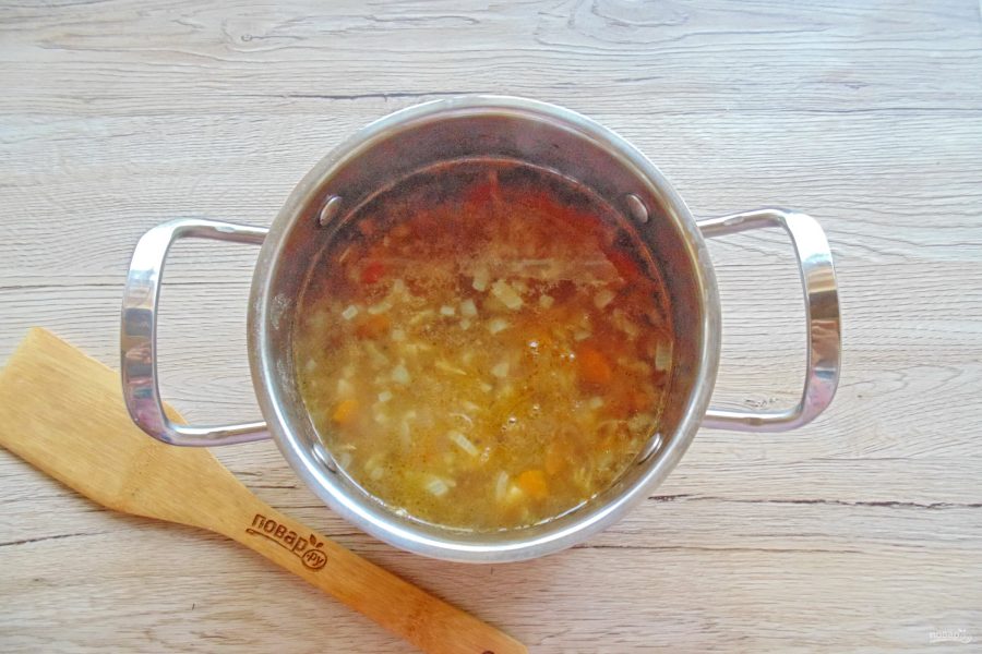Постный суп из зеленой чечевицы