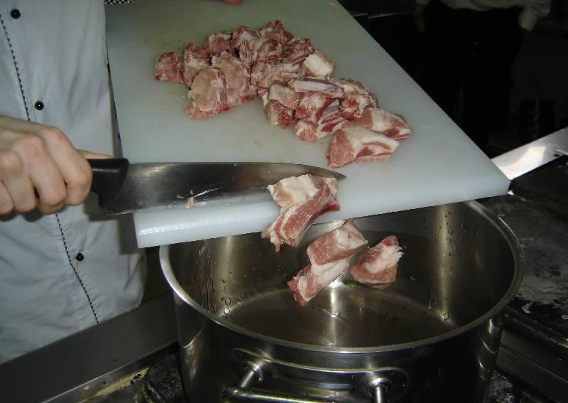Рецепт Капуста, тушеная со свиными ребрышками