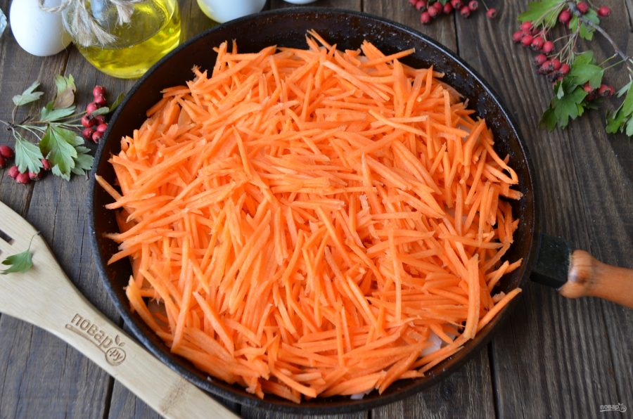 Торт из кабачков с морковью и луком