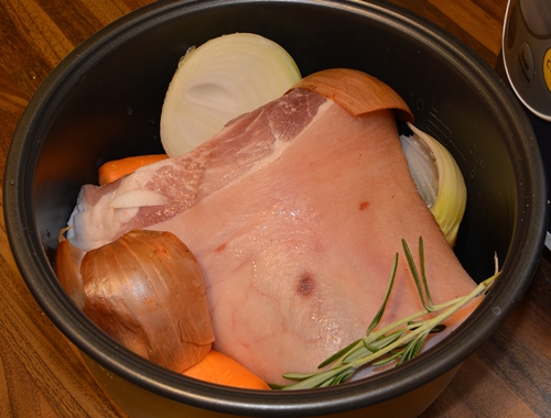 Рецепт Вкусная свинина в мультиварке