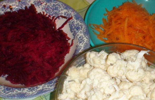 Рецепт Капуста, маринованная с овощами на зиму