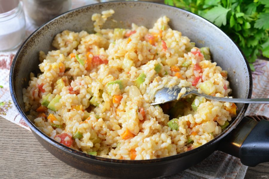 Жареный рис по-азиатски - пошаговый рецепт с фото на Повар.ру