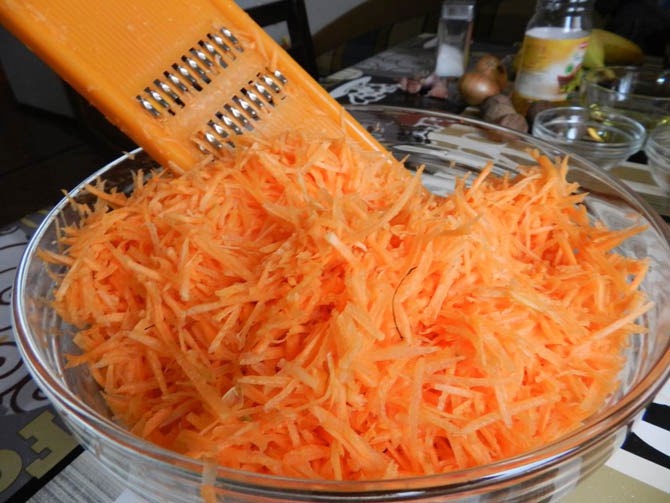 Рецепт Рулеты из лаваша с морковкой