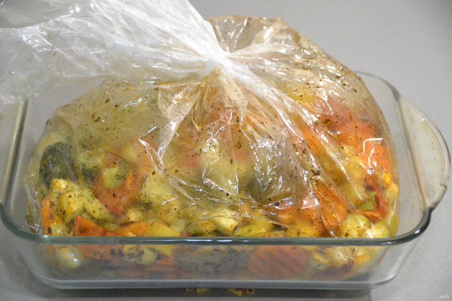Рис с курицей в пакете для запекания. Овощи в пакете для запекания. Овощи в пакете для запекания в духовке. Рыба в пакете для запекания. Овощи в рукаве в духовке.
