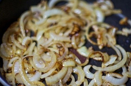 Рецепт Бефстроганов с грибами и сливками