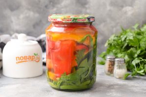 Перец с сельдереем на зиму