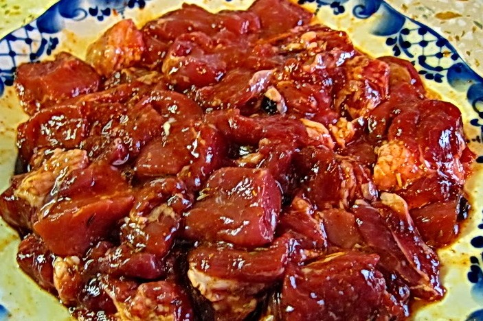 Рецепт Говядина с баклажанами и помидорами