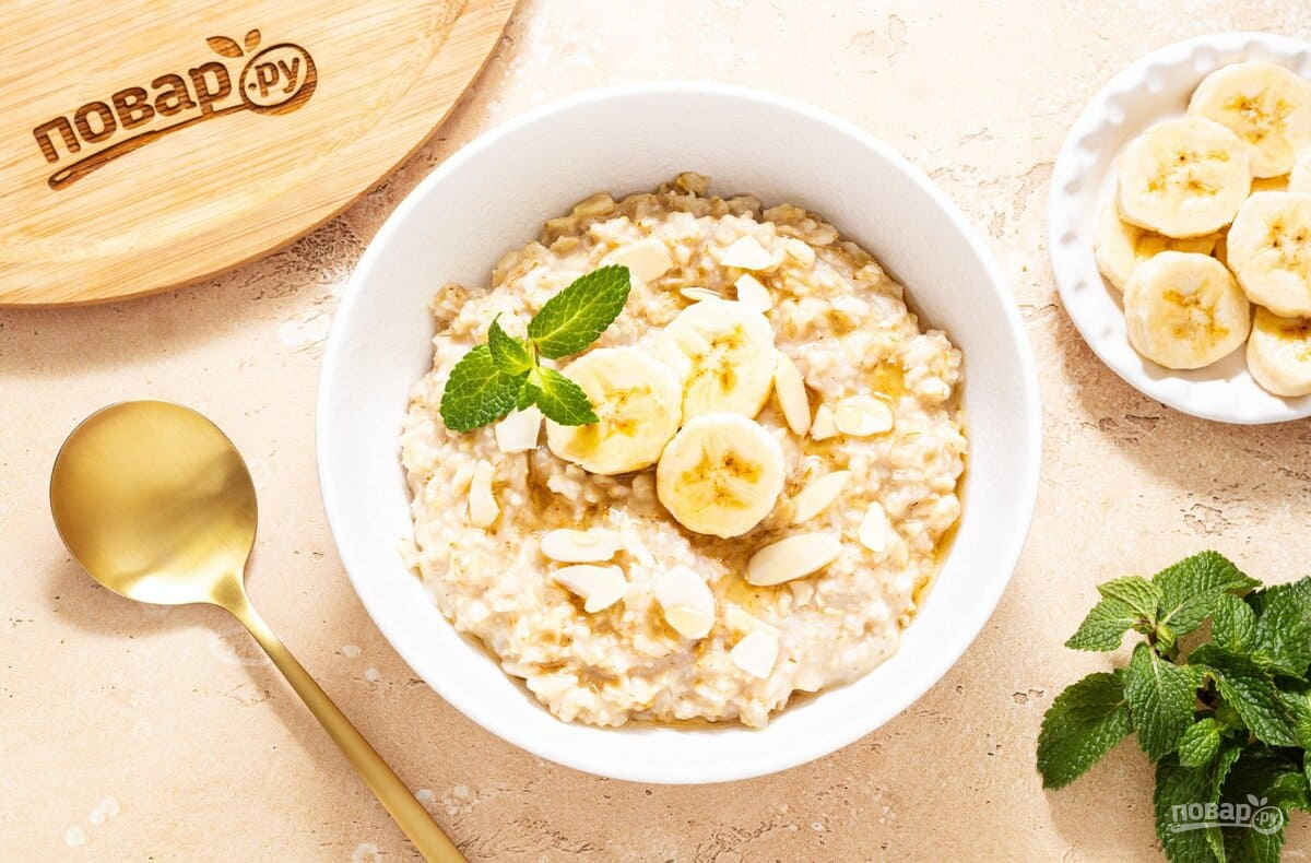 Овсяная каша с бананом
