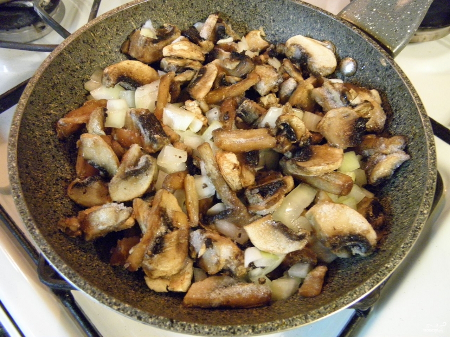 Сколько жарить грибы до готовности. Что можно подать к жареным грибам.