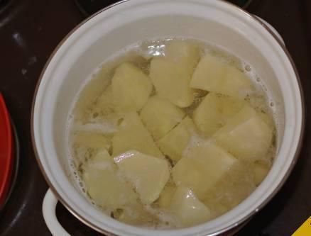 Рецепт Сосиска в тесте с картошкой