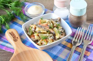 Салат из свиного сердца с грибами